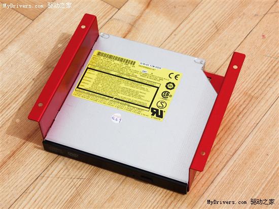 体验DIY乐趣：联力红色小蜘蛛机箱组装记