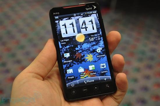 超越Nexus One HTC正式发布智能新机EVO 4G