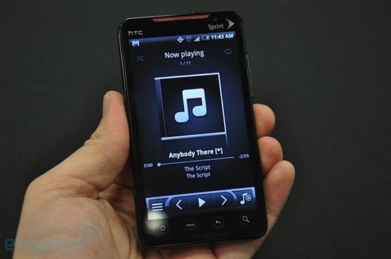 超越Nexus One HTC正式发布智能新机EVO 4G