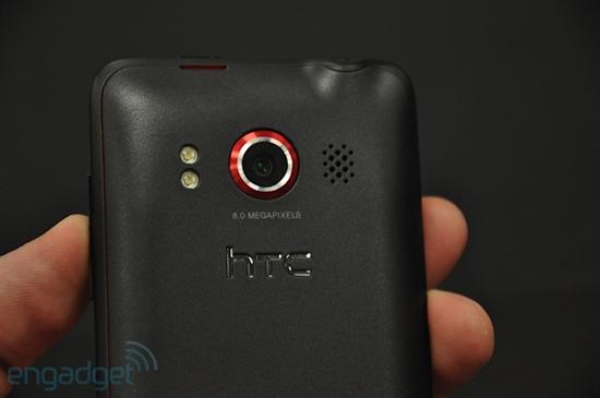 超越Nexus One HTC正式发布智能新机EVO 4G