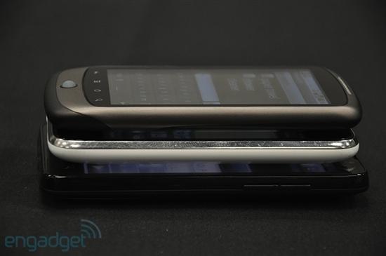 超越Nexus One HTC正式发布智能新机EVO 4G
