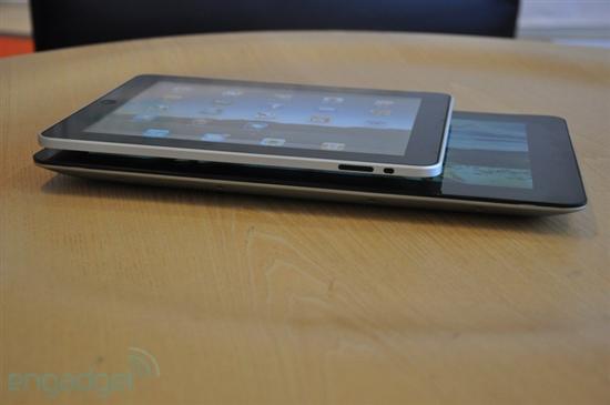 平板之争 iPad VS JooJoo对比图赏