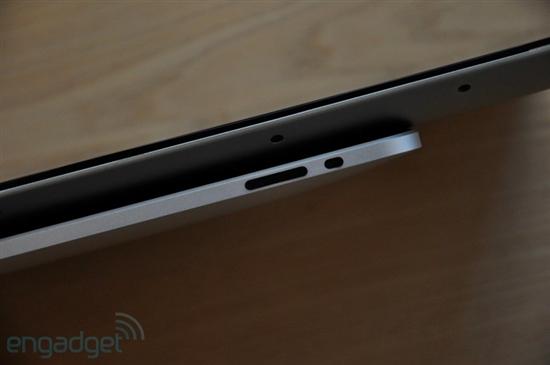 平板之争 iPad VS JooJoo对比图赏