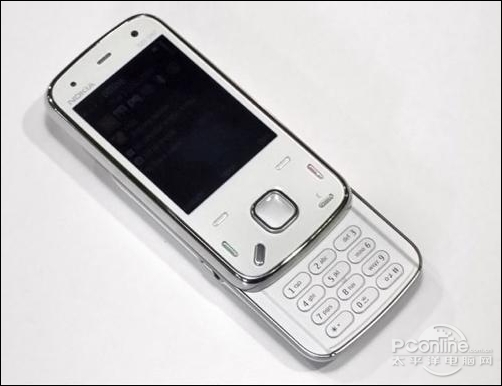 800万像素S60强机 诺基亚N86售价破2K4