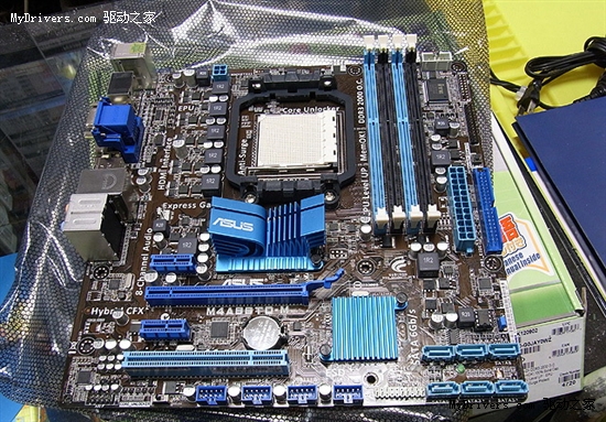 14款890FX/880G/870主板集体零售上市