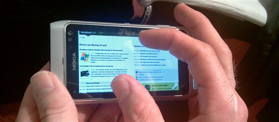 诺基亚Symbian^3新机N8试玩体验