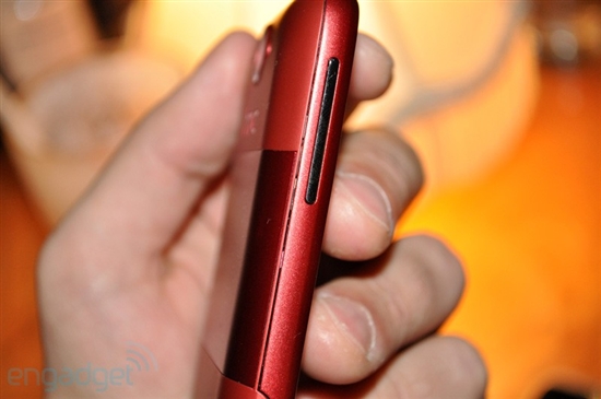 HTC发布Android 2.1新机Wildfire 高清试玩图赏