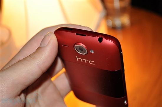 HTC发布Android 2.1新机Wildfire 高清试玩图赏