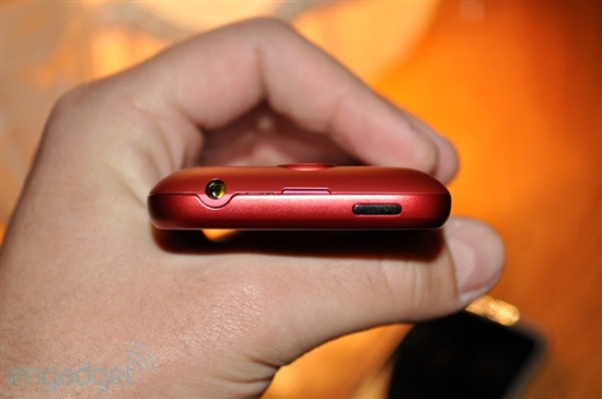 HTC发布Android 2.1新机Wildfire 高清试玩图赏