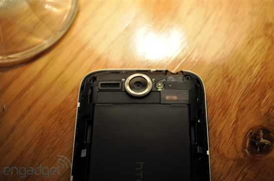 HTC发布Android 2.1新机Wildfire 高清试玩图赏