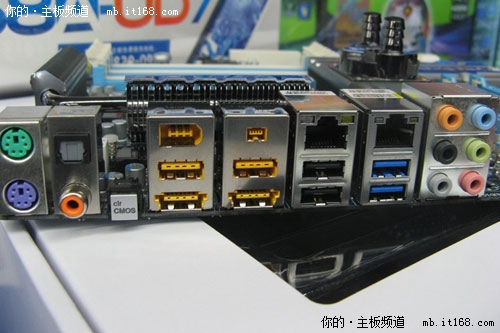 不差钱首选 技嘉X58搭i7 980X特价促销