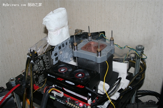 Core i7-980X六核心液氮超频突破6GHz