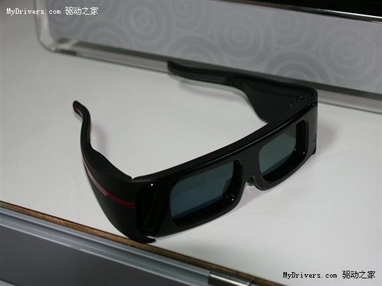 Atom/Tegra双平台 微星发布WindPad平板机