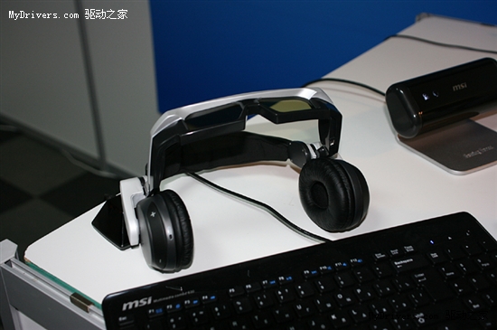 Atom/Tegra双平台 微星发布WindPad平板机