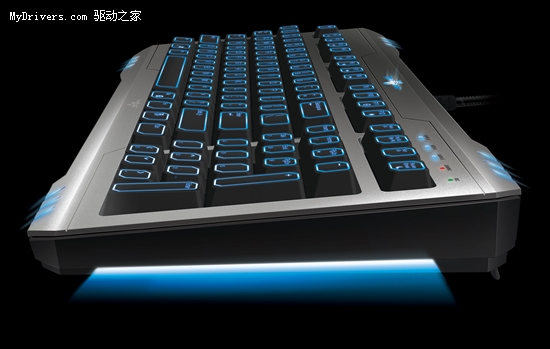 Razer发布《星际争霸2》主题键鼠耳麦