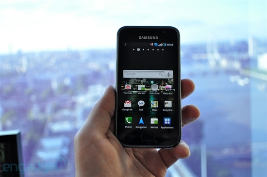 三星最强Android手机Galaxy S试玩展示