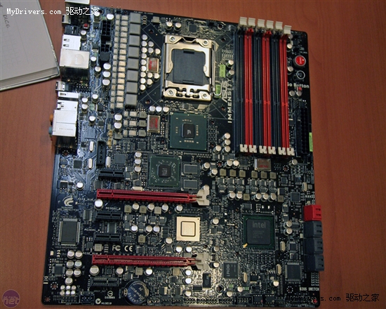 发烧首选：华硕ARES显卡、Immensity主板预览