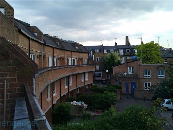 Android高性价比入门新机 HTC Wildfire全面试玩