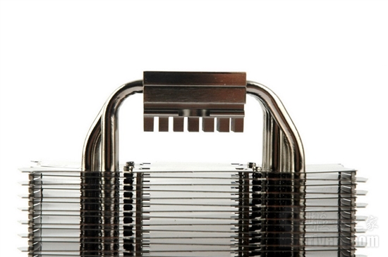 夏日风暴 九州风神GAMER STORM散热器评测