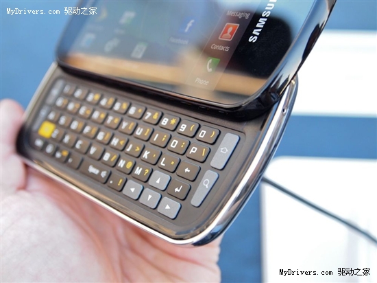 Android强机再创新 三星Epic 4G试玩