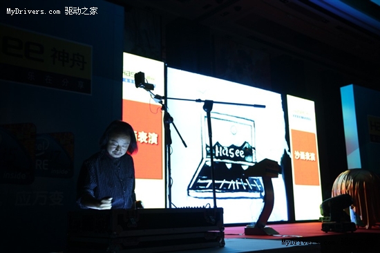 神舟电脑发布2010暑促产品并展开