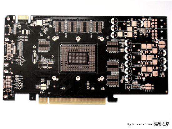 全球首款非公版GTX 460 PCB曝光