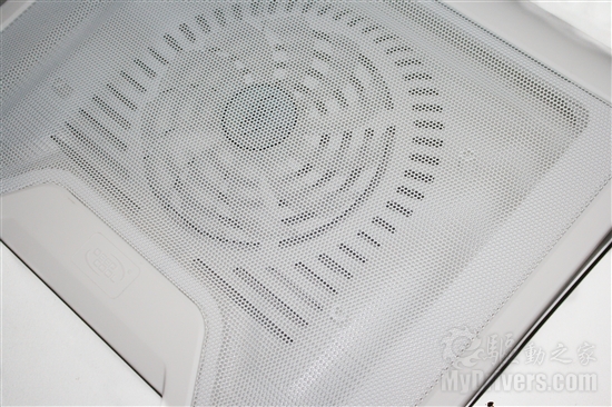 散热垫会唱歌 九州风神DEEPCOOL映月试用体验