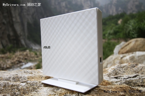 我就爱这种格调！华硕超薄王SDRW-08D2S-U时尚图赏