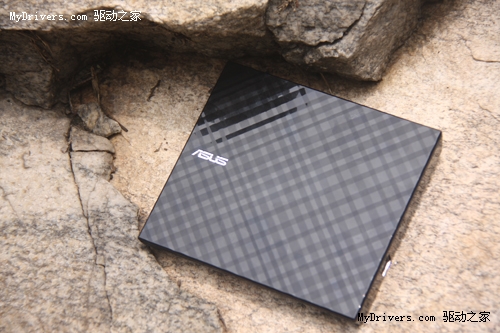 我就爱这种格调！华硕超薄王SDRW-08D2S-U时尚图赏