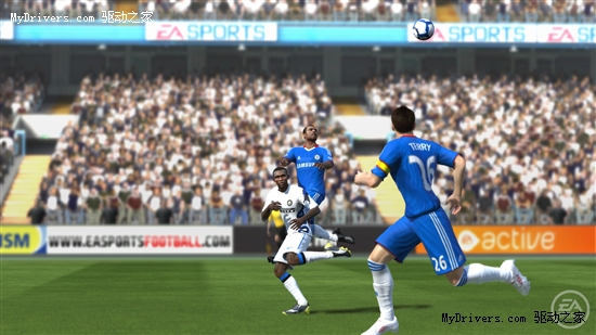 《FIFA 11》新图  PC版、主机版不相上下