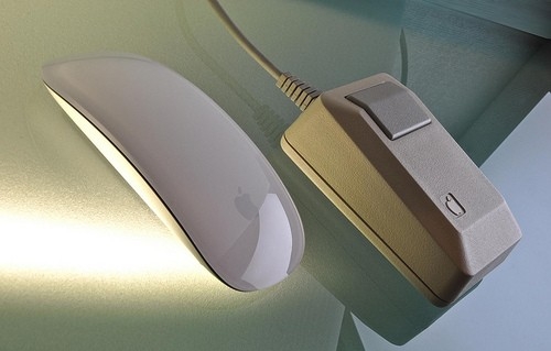 苹果鼠标26年进化：从机械到多点触控