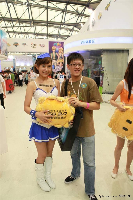 很给力！ 技嘉金牌主板闪耀ChinaJoy 2010