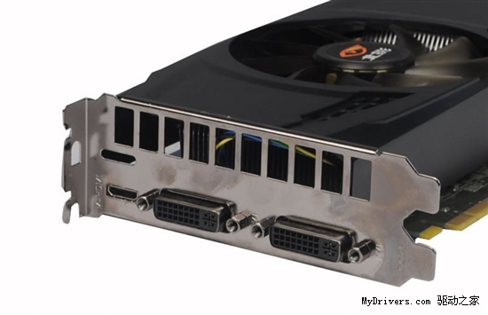 务须顾虑特效全开 GTX460猛禽多开巫妖王