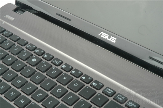 竹材打造娱乐本 华硕U53J笔记本评测