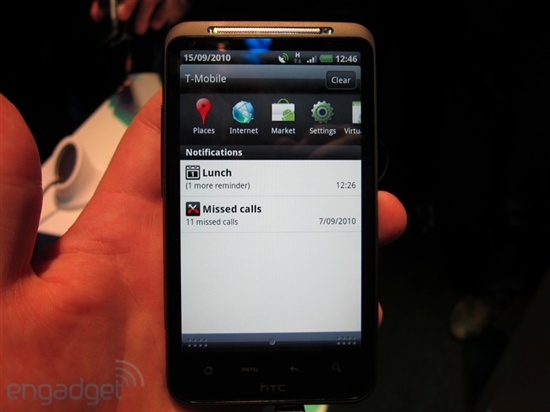 HTC发布Desire HD/Z 真机全家福展示