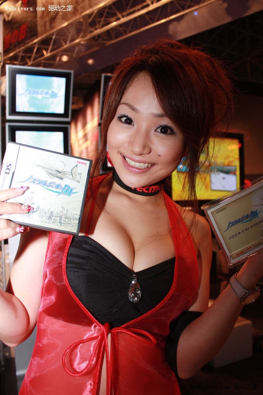 东京电玩展：靓丽Showgirl一览