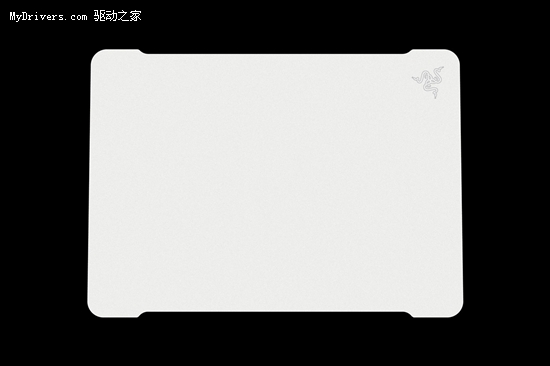 Razer首款金属垫 Ironclad无敌甲虫发布