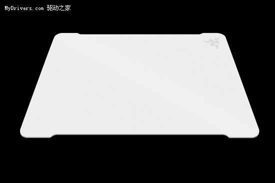 Razer首款金属垫 Ironclad无敌甲虫发布