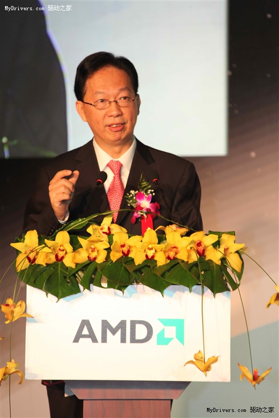 AMD在华首次展示Fusion芯片 全球首发第二代DirectX 11 GPU并曝光下一代处理器架构