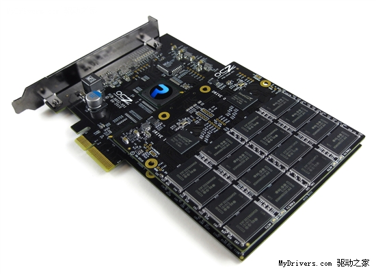 四颗控制器：OCZ强势发布新PCI-E固态硬盘RevoDrive X2