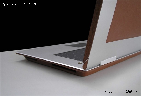 设计师打造奢华定制笔记本