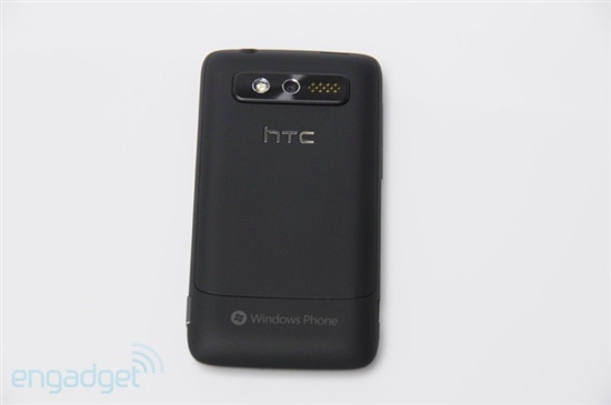 HTC 7 Trophy开箱图赏