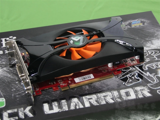 800MHz核心很强力 GTX460黑武士热卖1399元