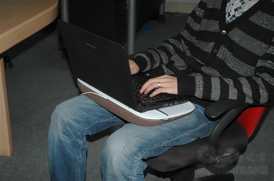 保护好您的宝贝 罗技N550笔记本托架评测