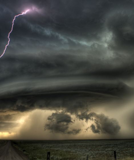 超級雷暴雲震撼畫面(多圖)