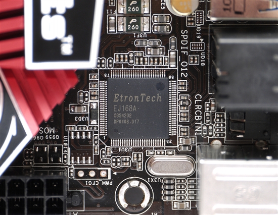 华擎奢华Fatal1ty P67主板细节开箱赏