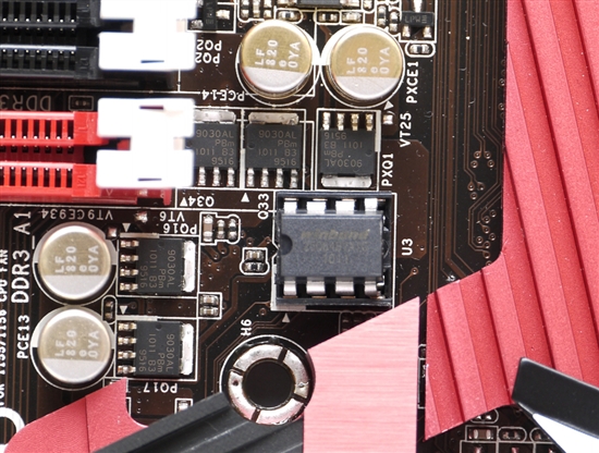 华擎奢华Fatal1ty P67主板细节开箱赏