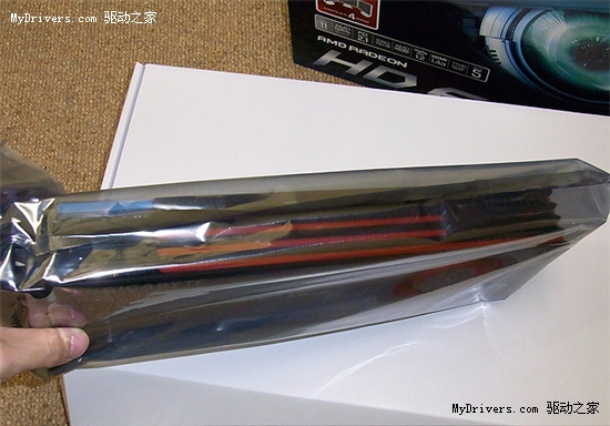 三大厂商Radeon HD 6970/6950率先开卖