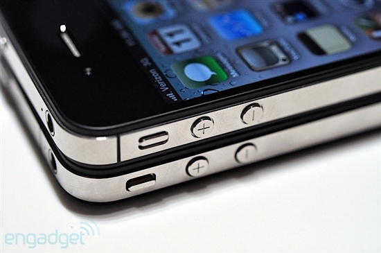 CDMA版iPhone 4发布 下月上市