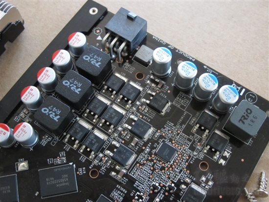 老而弥坚 微星旗舰版GTS250评测